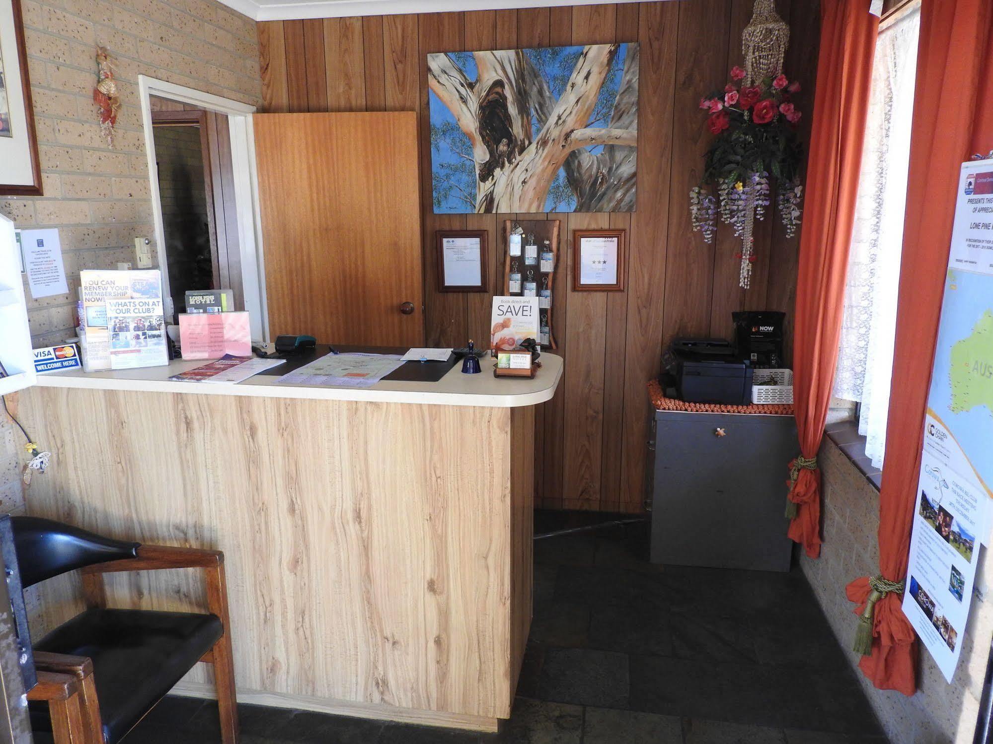 Lone Pine Motel Corowa Exterior foto
